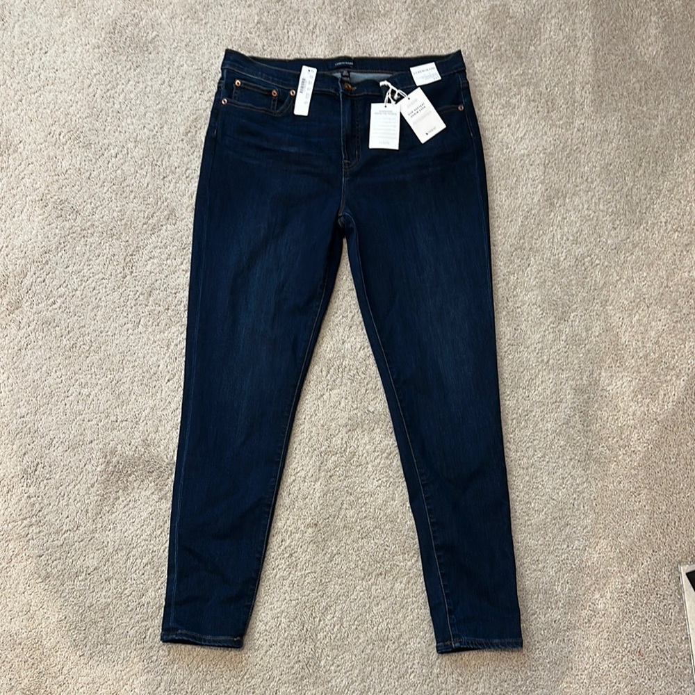 NEW - JCrew Women's Dark Blue Skinny Jeans - 32 Tall